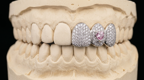 3 Teeth + Heart Shaped Diamond - Silver